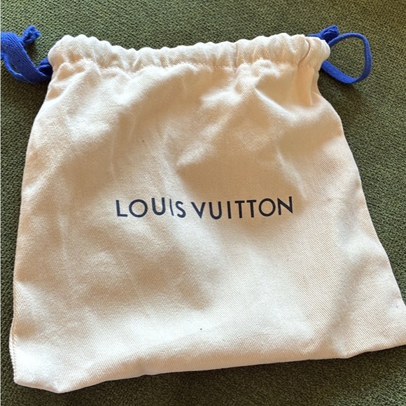 Louis Vuitton Black Belt with Gold LV Logo - Picture 3 of 6